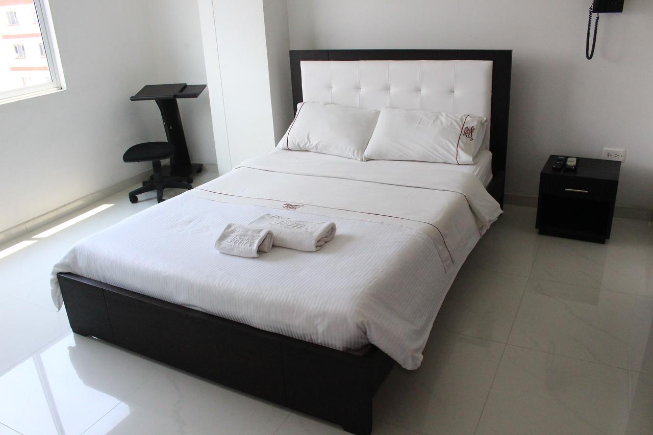 Hotel Royal Fenix Yopal Room photo