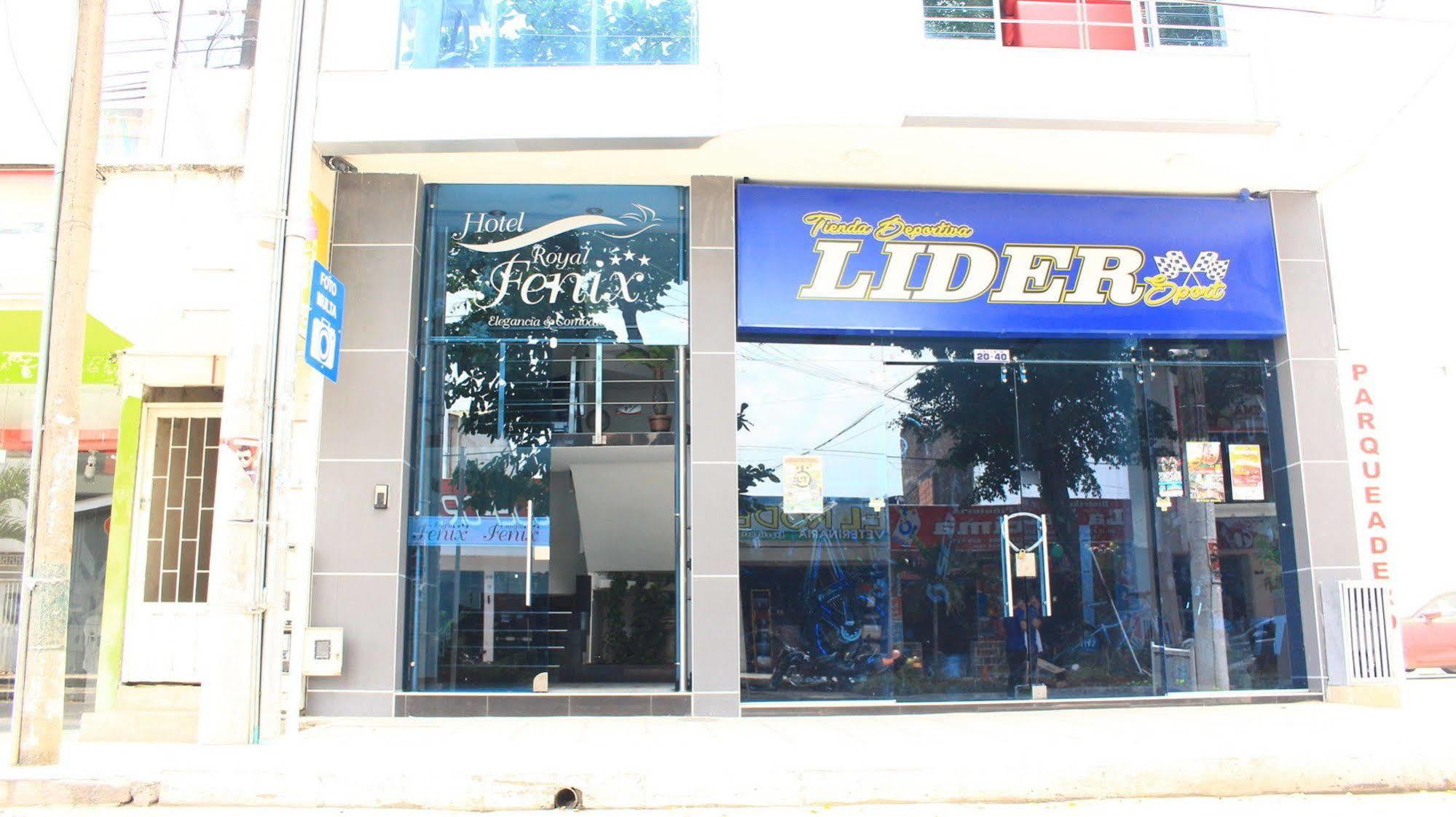 Hotel Royal Fenix Yopal Exterior photo