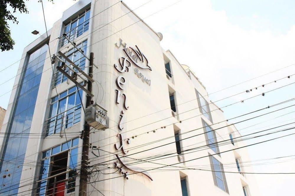 Hotel Royal Fenix Yopal Exterior photo
