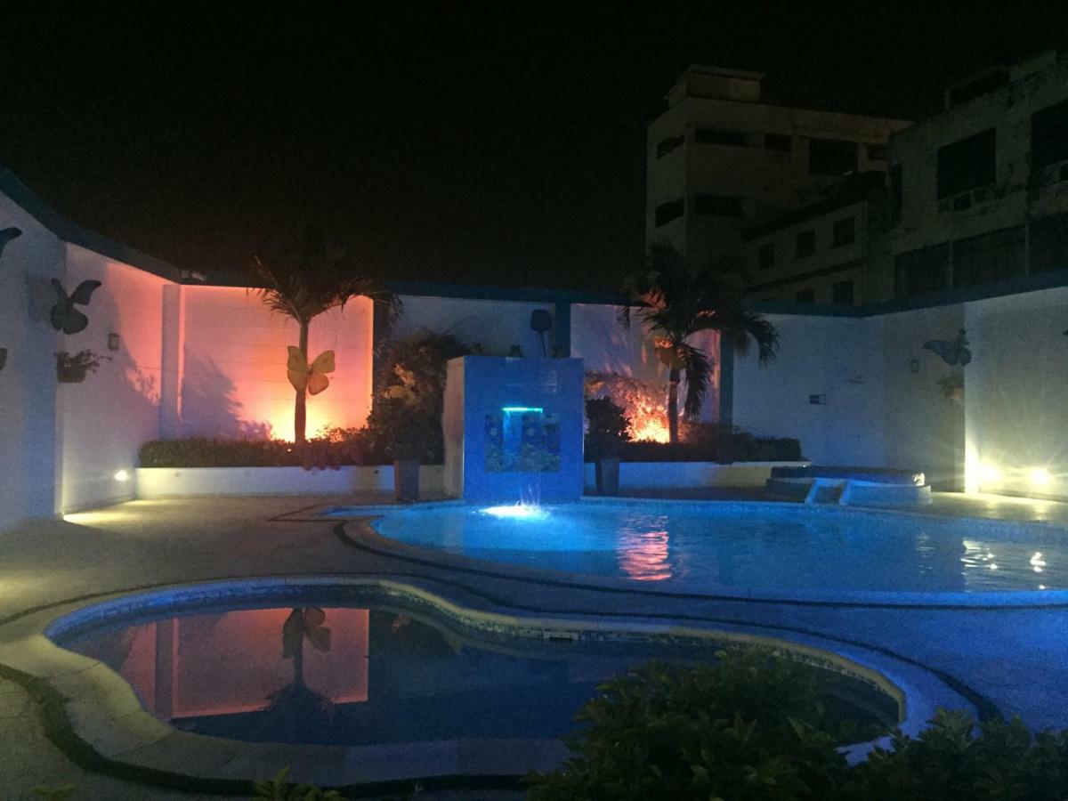 Hotel Royal Fenix Yopal Exterior photo